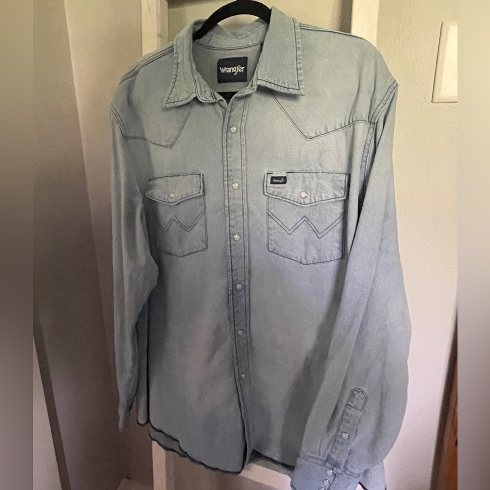 Wrangler Classic Light Blue Denim Shirt Men’s Size XL